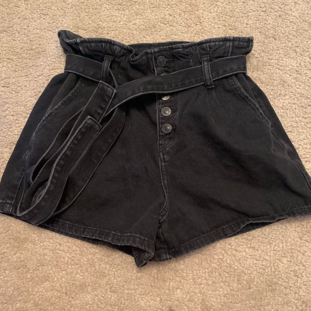 NWOT AMERICAN EAGLE HIGHEST RISE SHORTS
